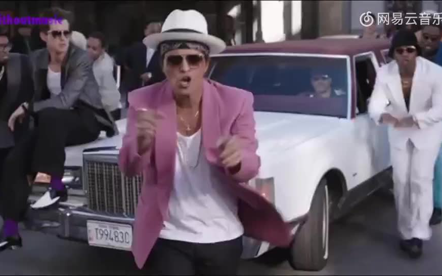 [图]【火星哥看了想打人】当《Uptown Funk 》MV没有伴奏时...