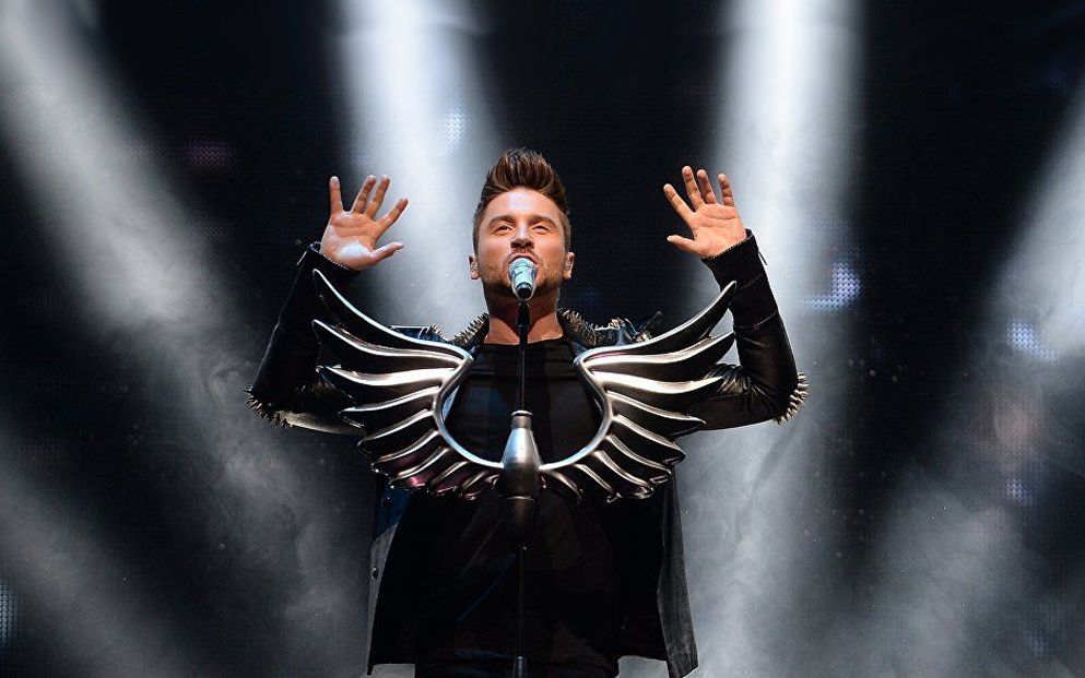 谢尔盖·拉扎列夫sergey lazarev在"红帆"毕业晚会上的表演23.06.2019