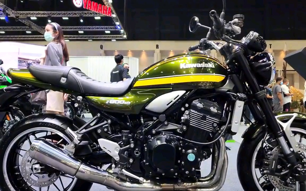 新车到店-2022款川崎z900rs