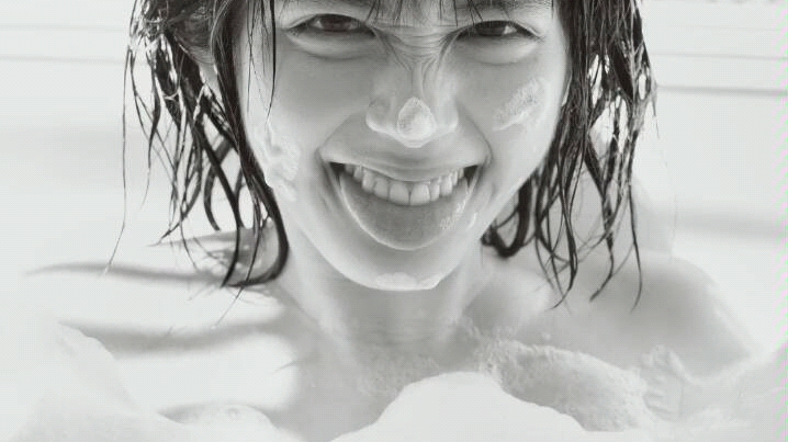 活动作品松田瑠华poppy写真超好看