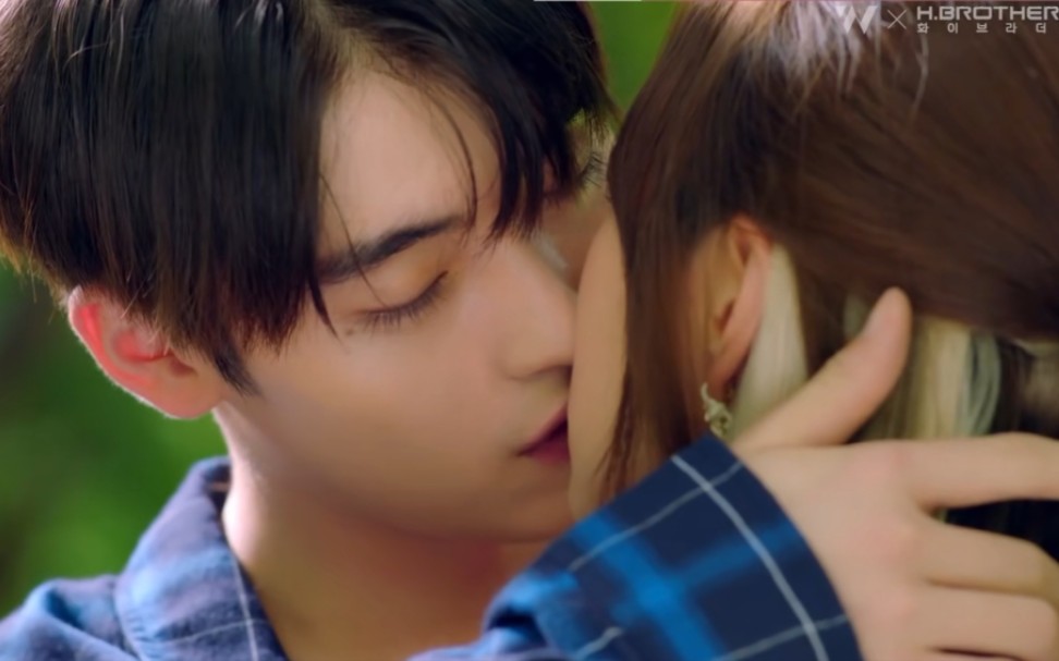 七日罗曼史这就是爱豆的爱情吧强烈推荐哦