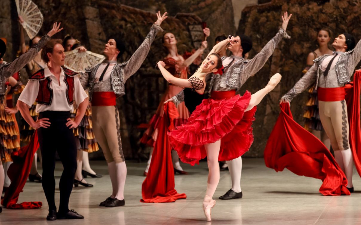 【芭蕾】超清官录全剧《堂吉诃德》彼尔姆歌剧及芭蕾剧院 2019.12.15