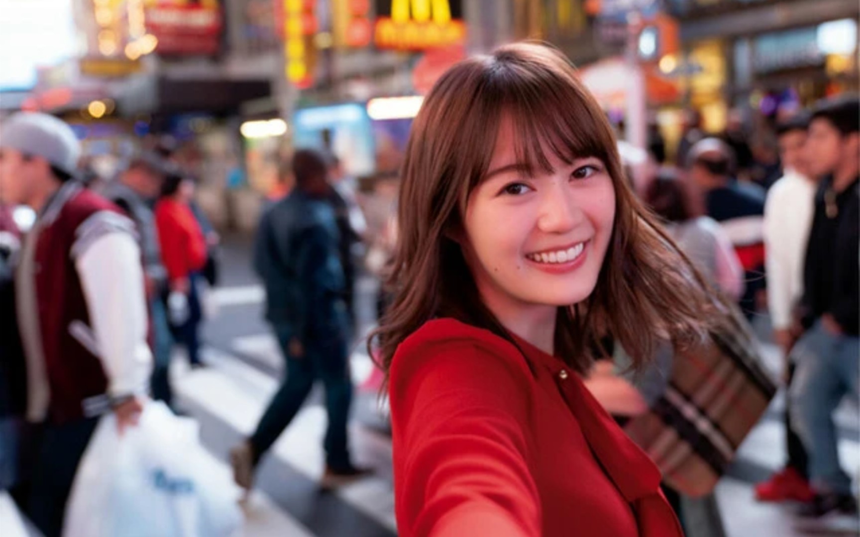 乃木坂46成员生田绘梨花的第二本写真集进行第7次再版印刷
