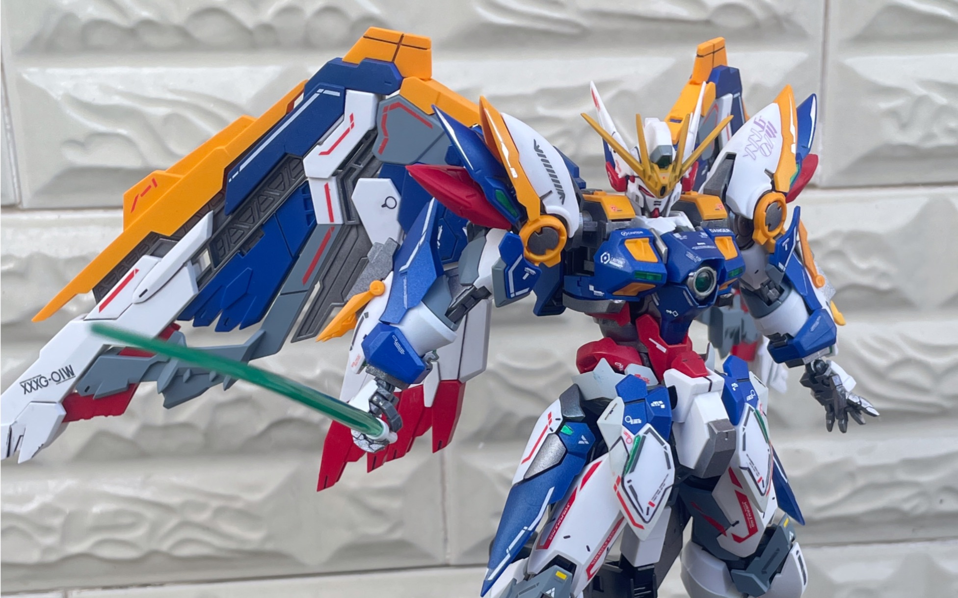 mjh飞翼ew    食之无味,弃之可惜