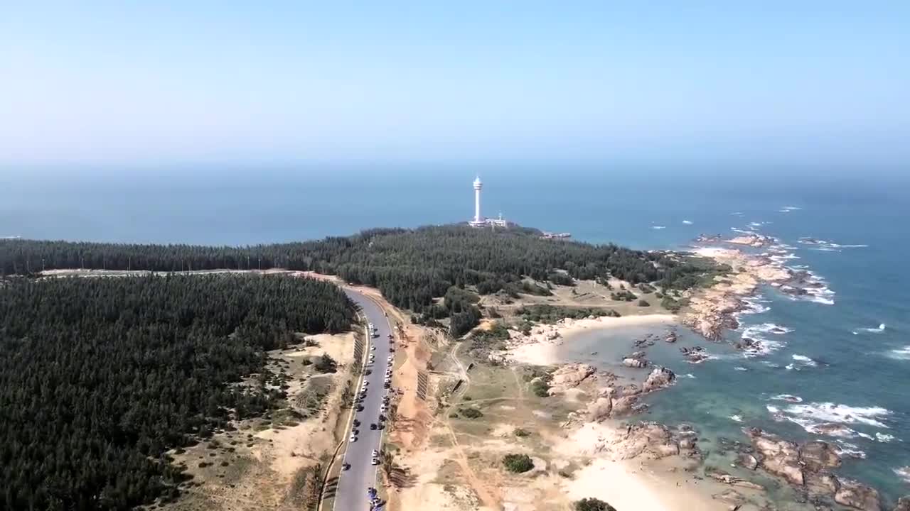 文昌木蘭灣,海南的環島旅遊公路從這穿過,讓這處海灣人氣爆火