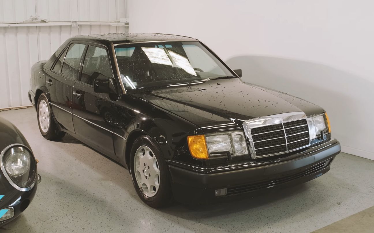 奔驰 w124 e级 500e 1993款 汽车美容精洗外观修复