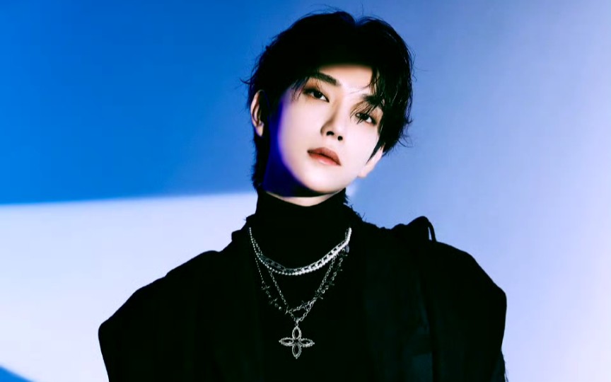 【洪知秀】黑暗森林里萦绕高贵氛围感的蛇