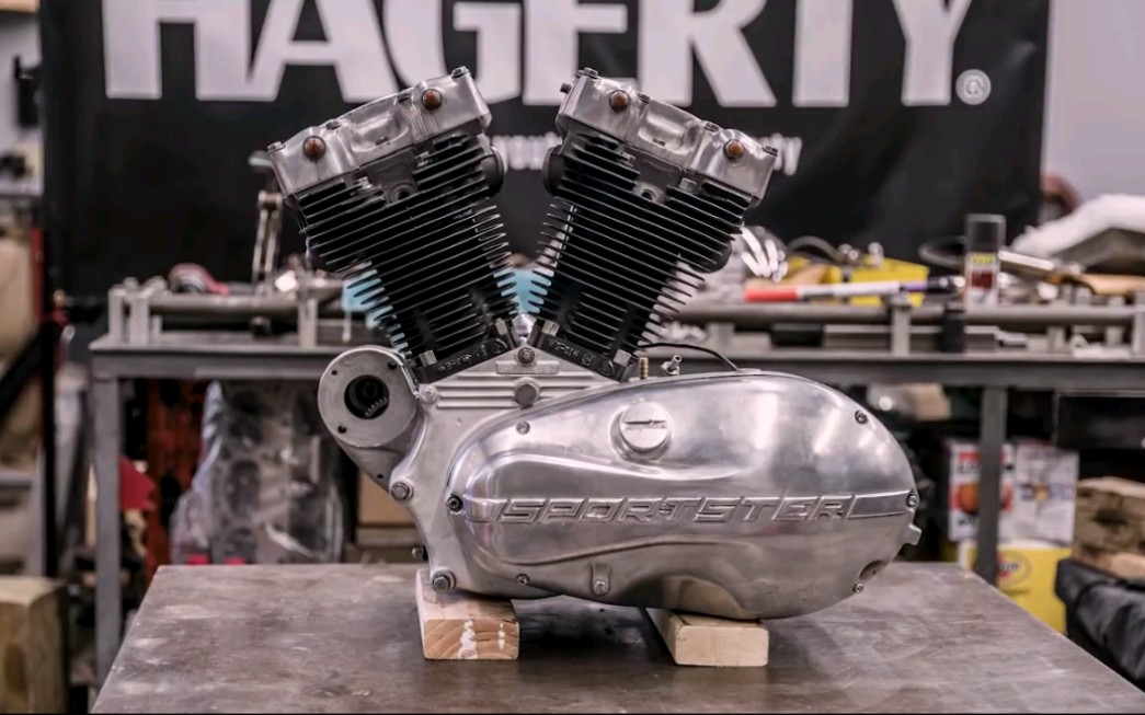 [hagerty延时摄影]哈雷sportster摩托车v型双杠铁头发动机细到螺丝