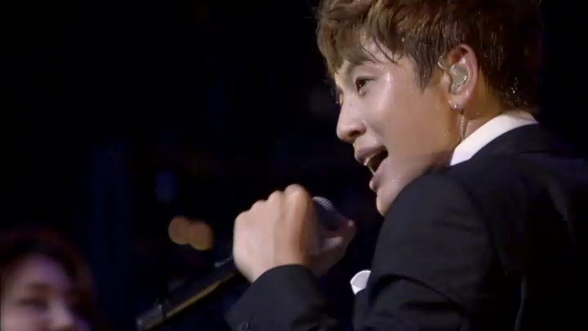 [图]SE7EN「Entrance - 2012 CONCERT IN JAPAN ver.」