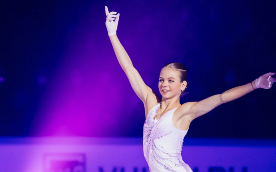 【花滑】Alexandra Trusova 米申八十大寿冰演高清饭拍哔哩哔哩bilibili