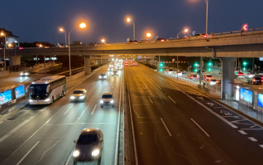 活动作品夜晚的七点半前天桥风景