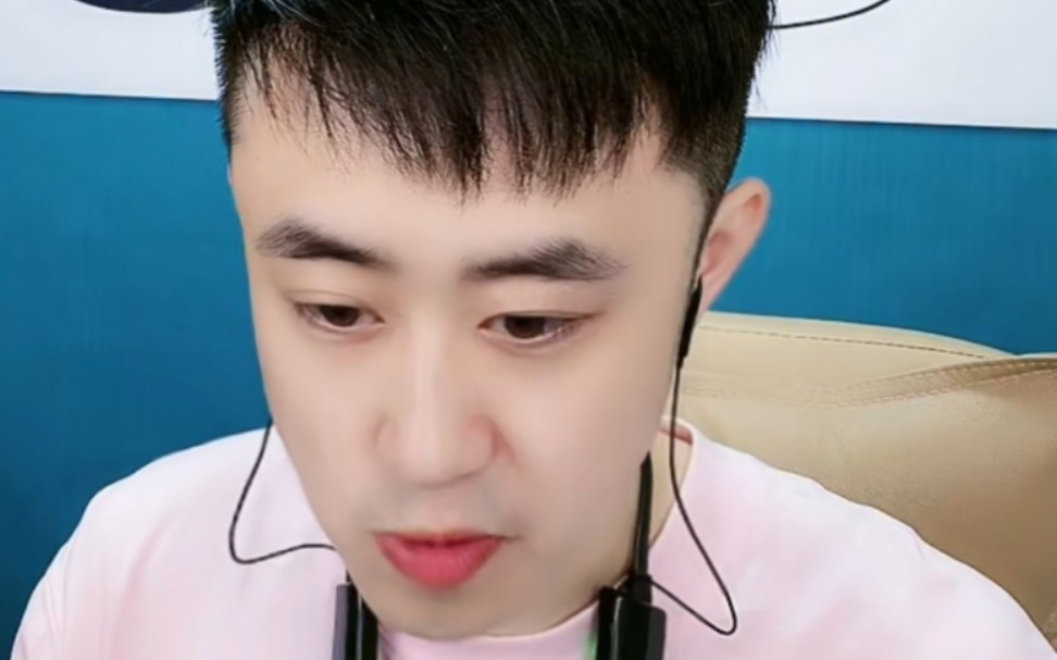 刘老根小吴东演唱潇潇洒洒