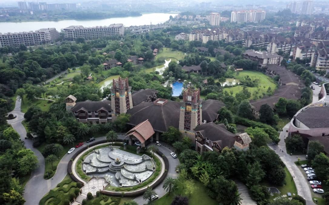 峨眉山蓝光己庄亲子度假酒店