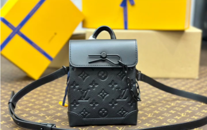 说一下高仿lv路易威登m82772全皮压花黑 m82774黑花本款 nano steamer