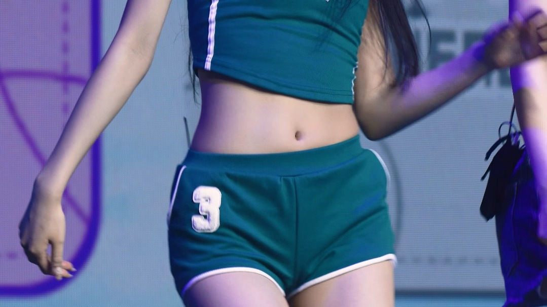 Single 260704 써머 SUMMER 오드유스 ODD YOUTH?챌린지 CUT [8K 30P] 직캠 FANCAM _ THAT'S ODD