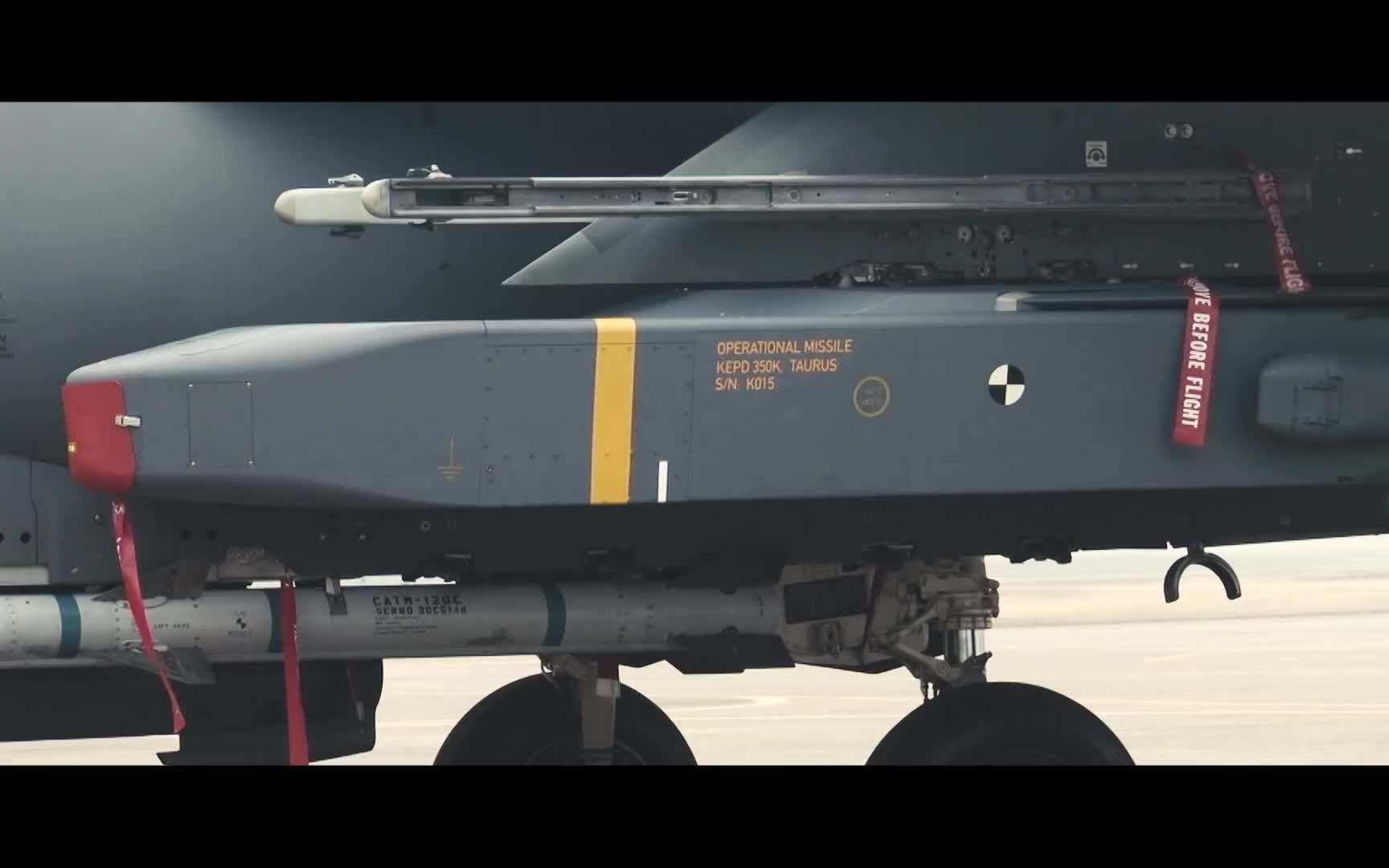 一路向北韩国f15k战斗机与kepd350金牛座巡航导弹