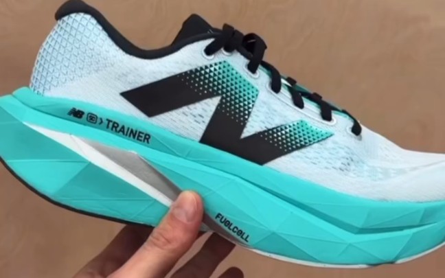 new balance sc trainer v3 via drewwhitcomb