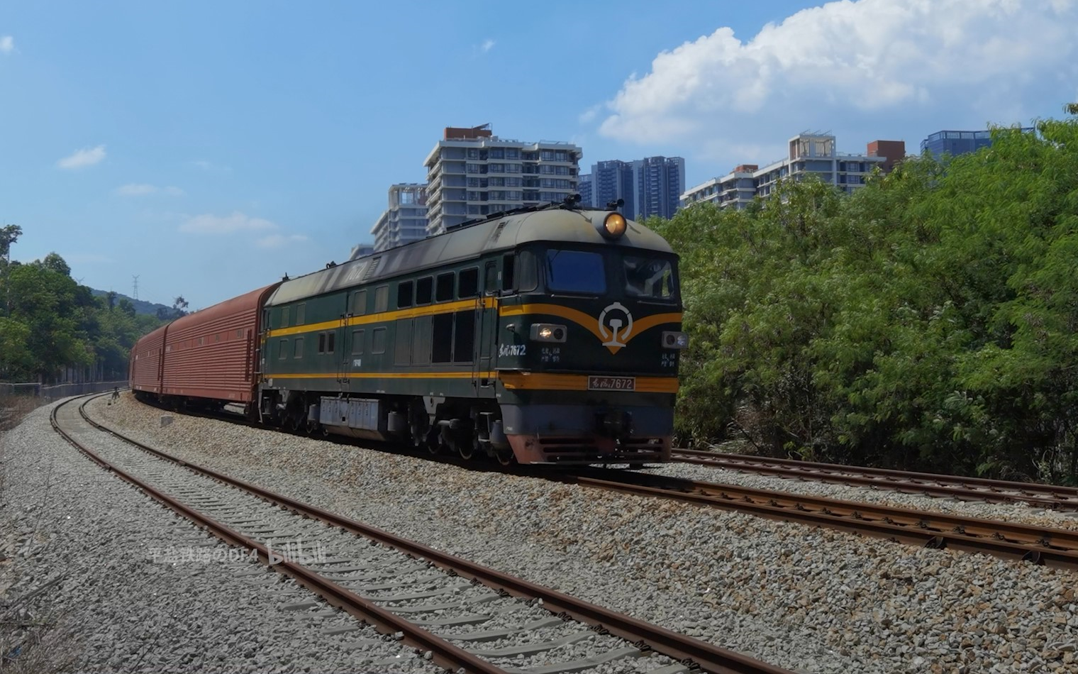 【平南铁路】平南线水表!罕见jsq5型汽车运输专用车大列通过