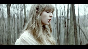 Taylor Swift Madilyn Bailey Safe And Sound 安然无恙 2020 2 14更新音频链接 哔哩哔哩 つロ干杯 Bilibili