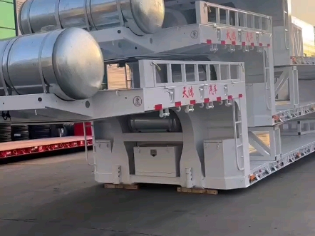 大件低平板半挂车 #无忧运输"