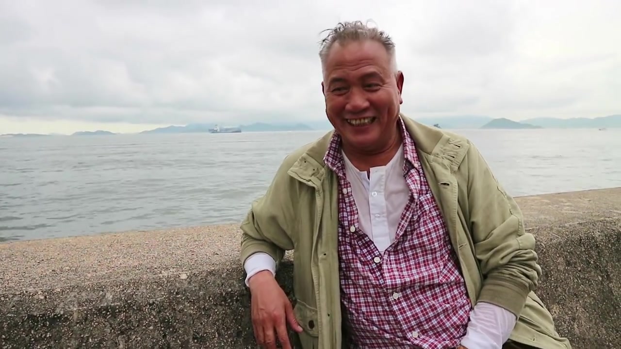 万梓良今晚打丧尸拍摄现场花絮访问