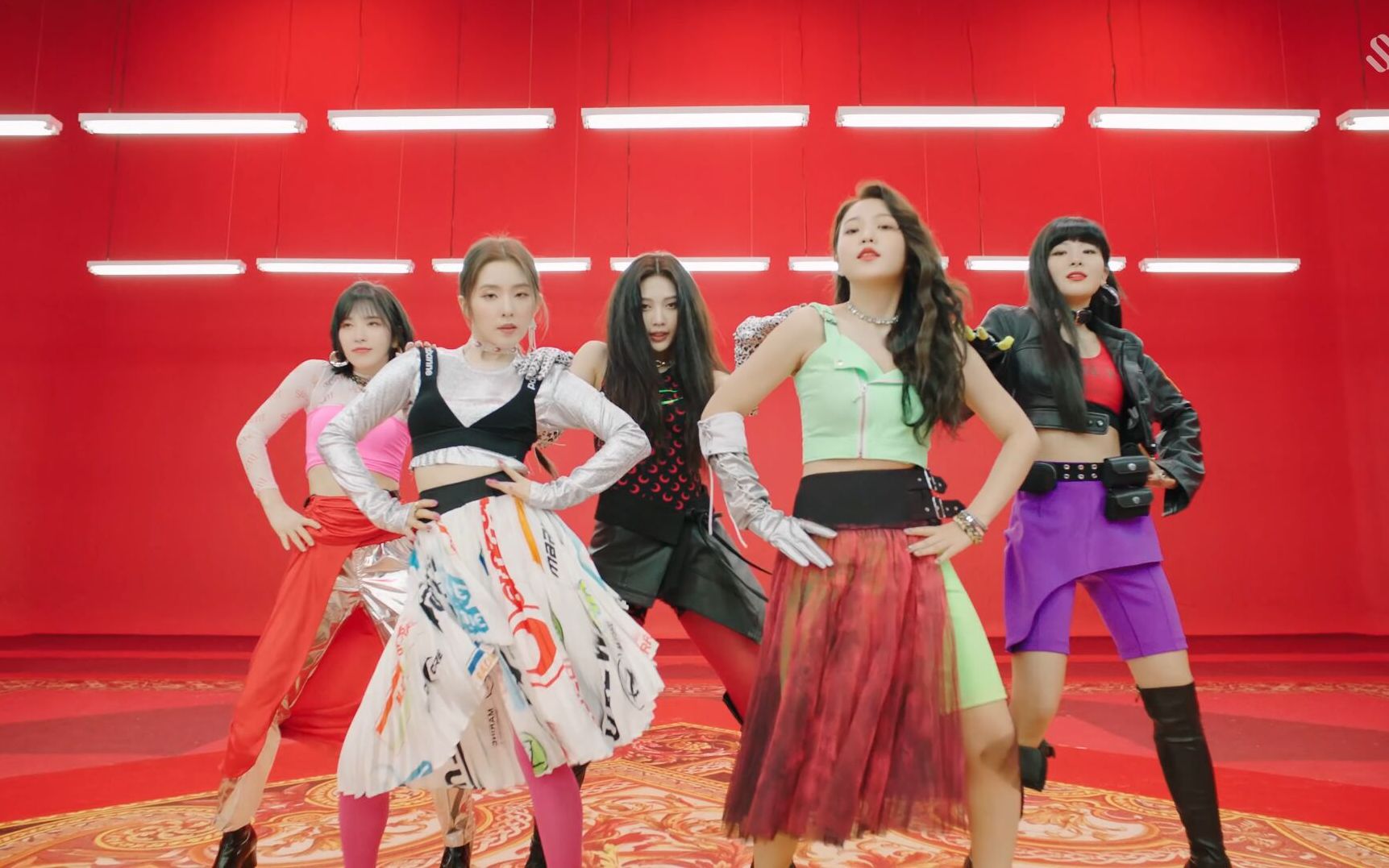 Red Velvet 新燃MV《Zimzalabim》(中英字4k超清版)_哔哩哔哩_bilibili