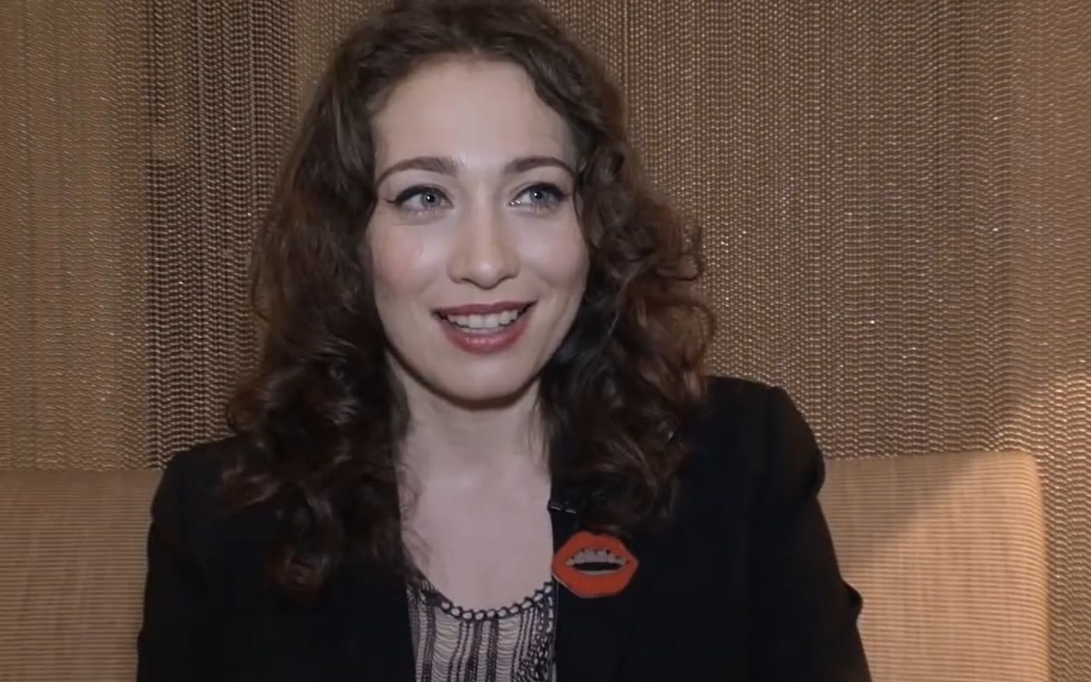 【cc熟肉】regina spektor-"我为什么这么爱敲击乐队"