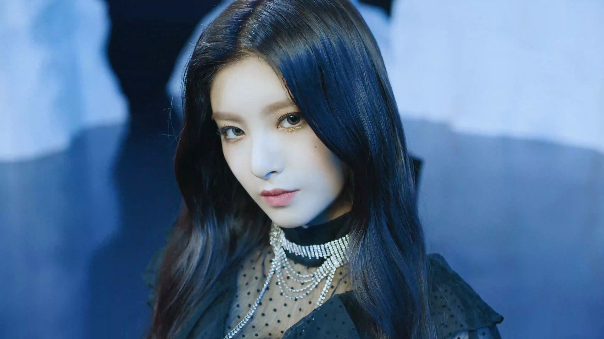 everglow-dun dun 回归新曲舞蹈版mv_哔哩哔哩 (゜-゜)つロ 干杯