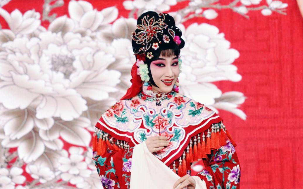 今天是可可爱爱的小红娘hhh,京剧红娘选段—叫张生