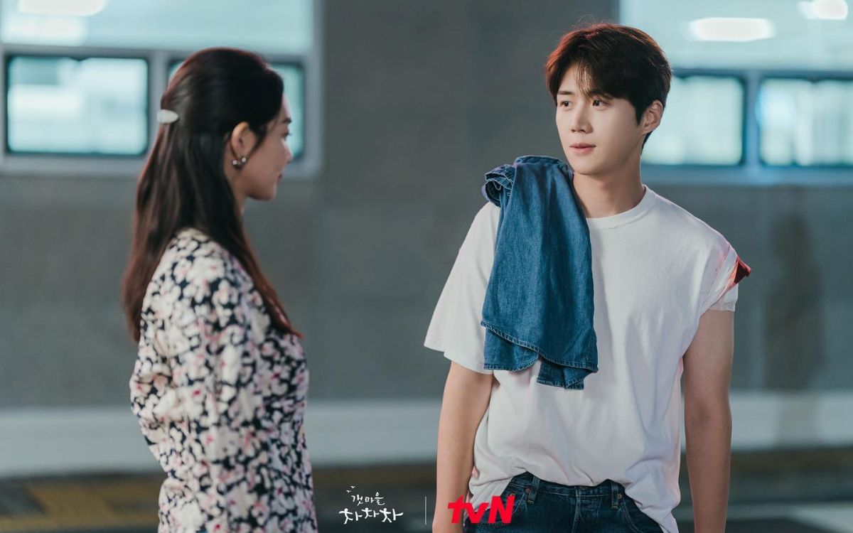 平凡生活里的温柔海风 美女牙医爱上万能的无业游民 申敏儿x金宣虎