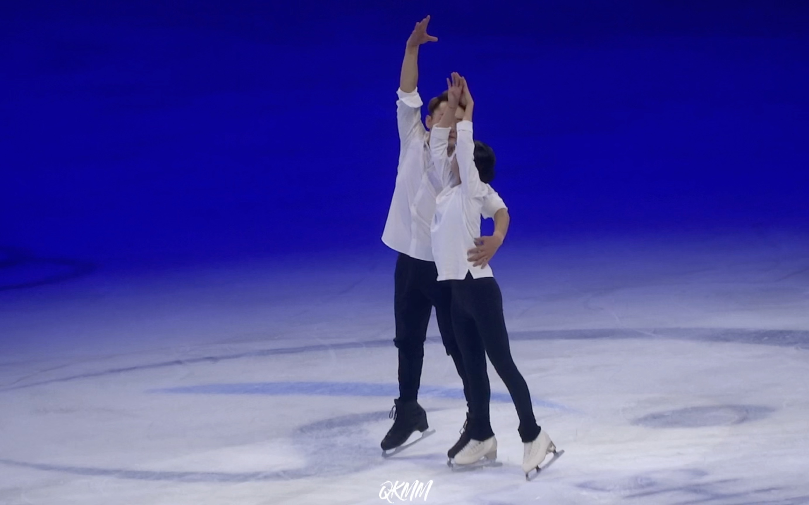 张思阳杨泳超2023上海超级杯gala现场直拍