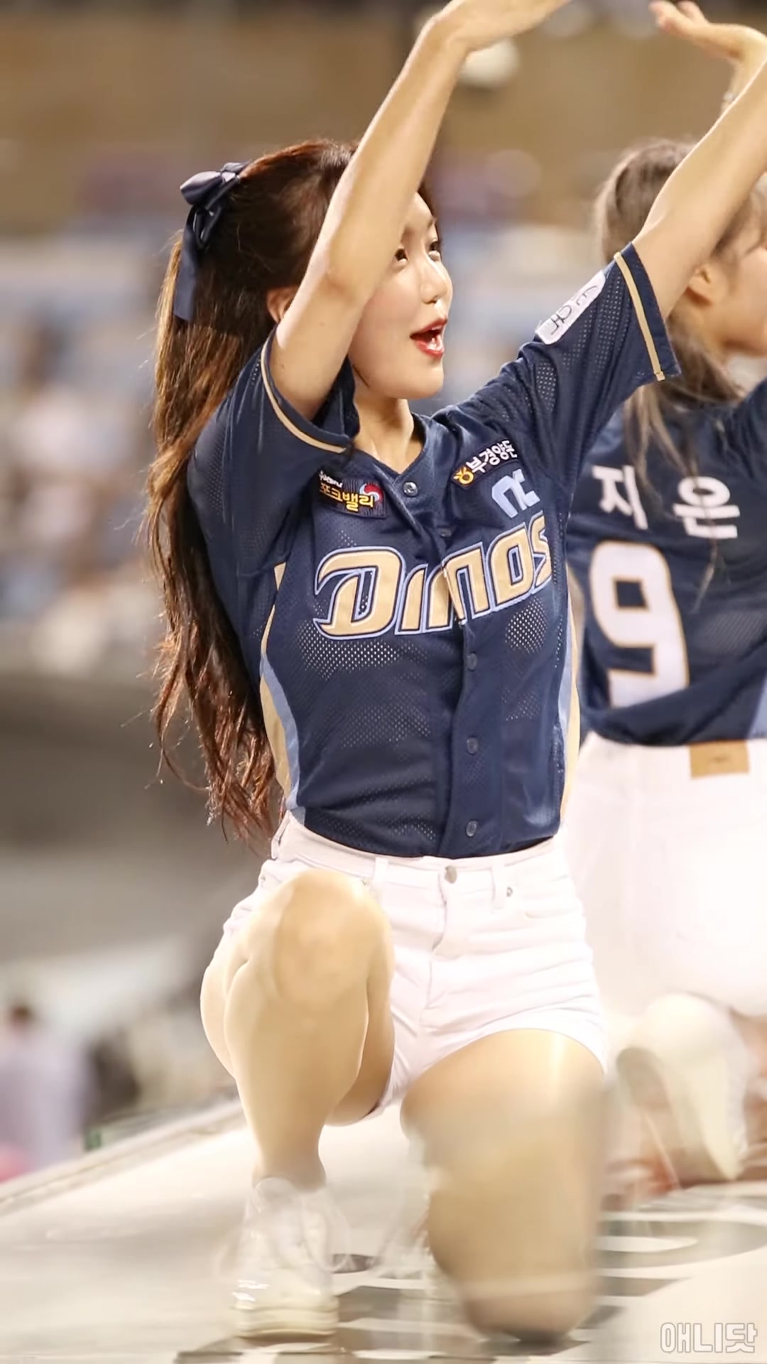 最新现场饭拍韩国女团cheer leader美女性感火辣热舞高清 4k