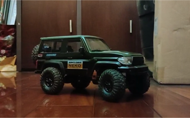 rc攀爬车莽牛mn99s改丰田lc71落地首测