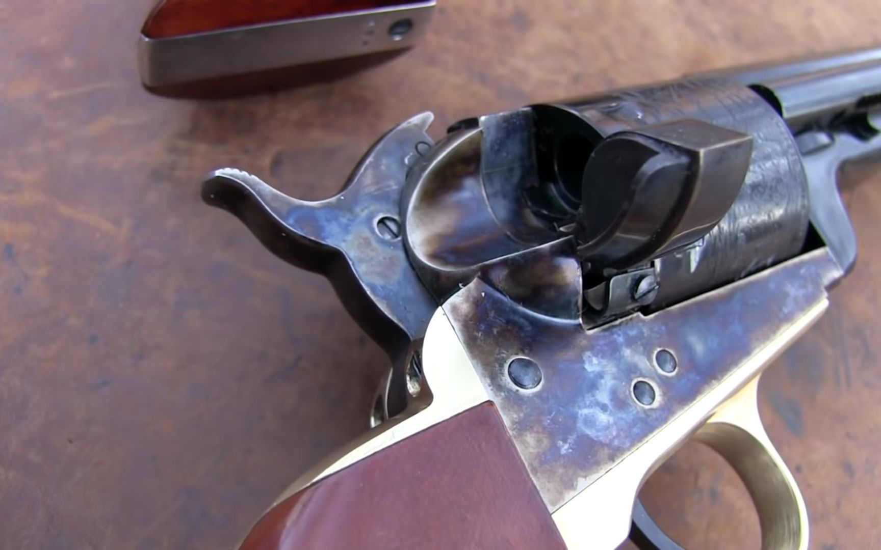 【hickok45】1851 海军左轮 填充&射击