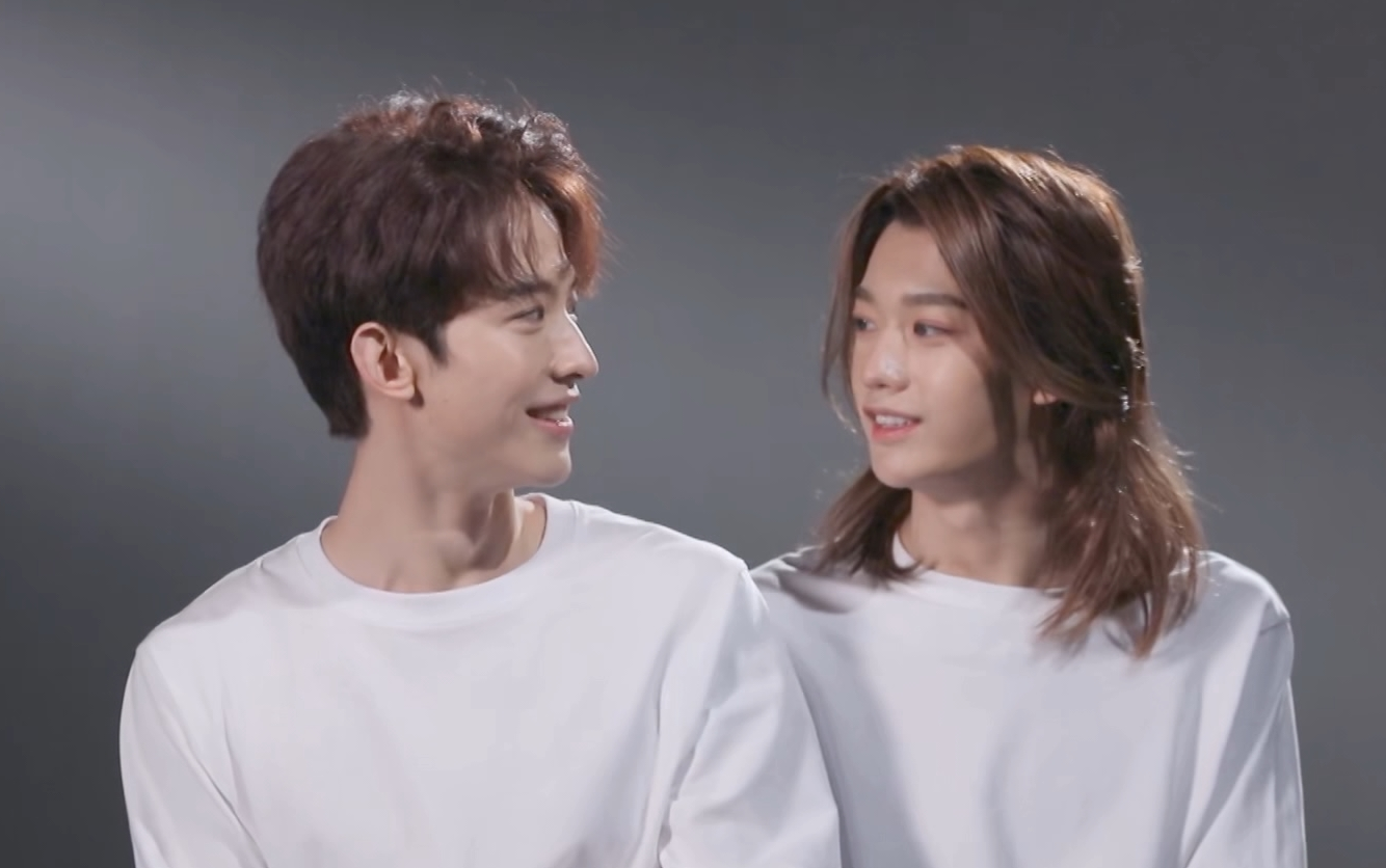 【华滢月下】来自波西米亚_哔哩哔哩 (゜-゜)つロ 干杯~-bilibili