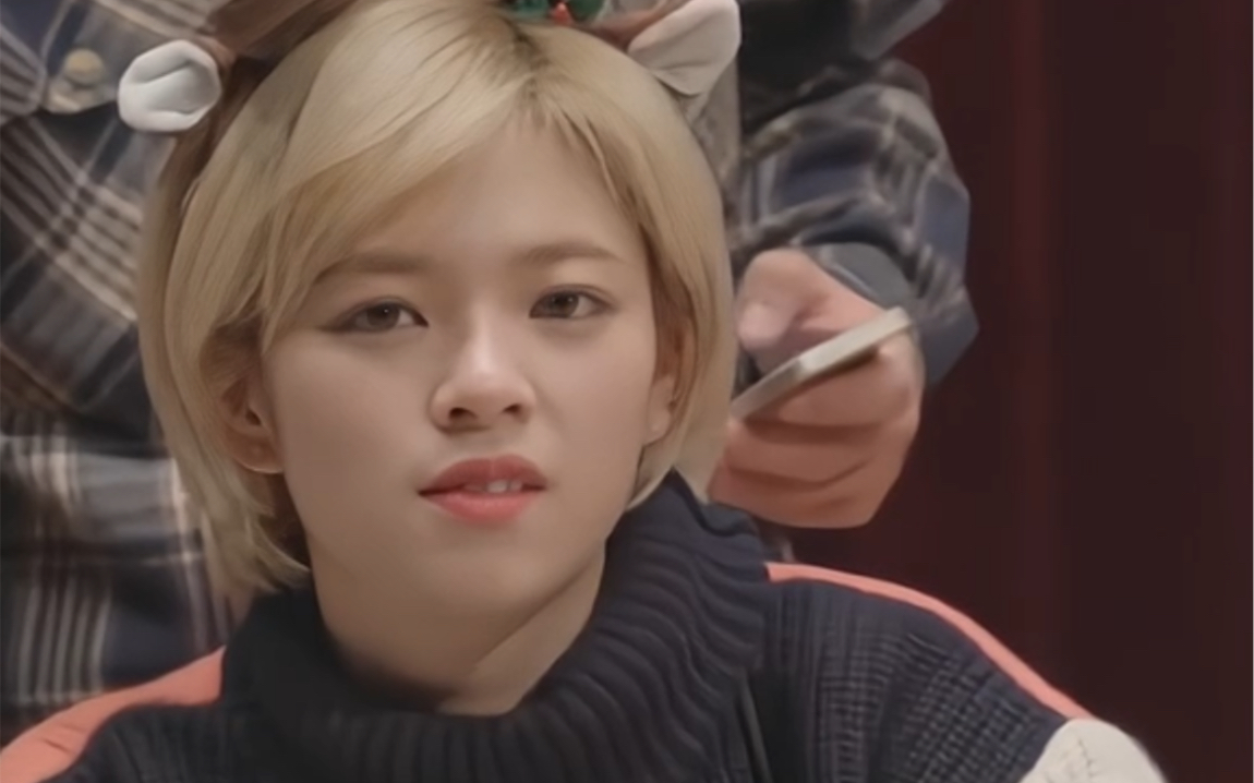 【2yeon】"定延呐～娜琏漂亮吗?