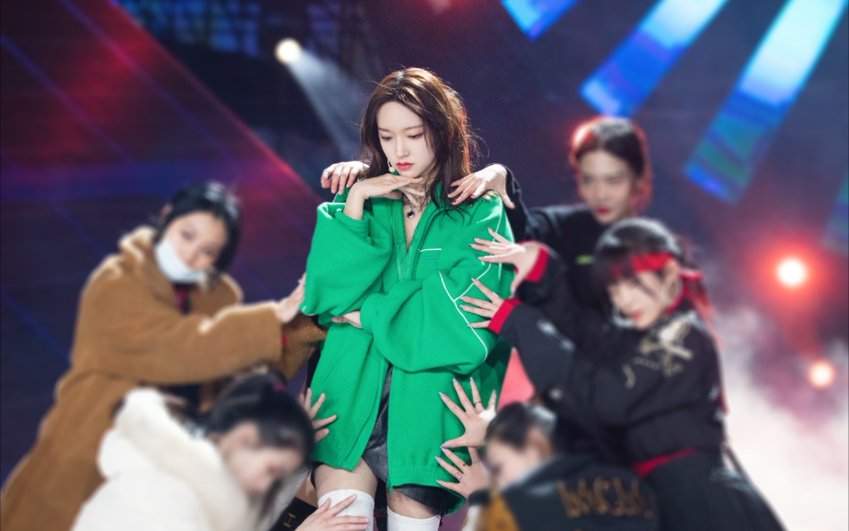 【程潇】新歌首秀跨年《聚焦x》直播视觉现场音频版_哔哩哔哩_bili