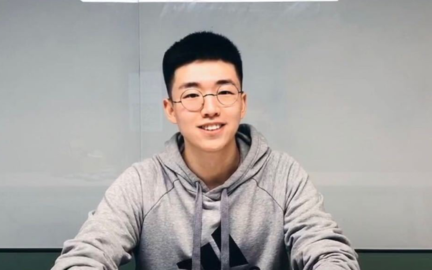 学而思网校王淏然老师清唱我要你