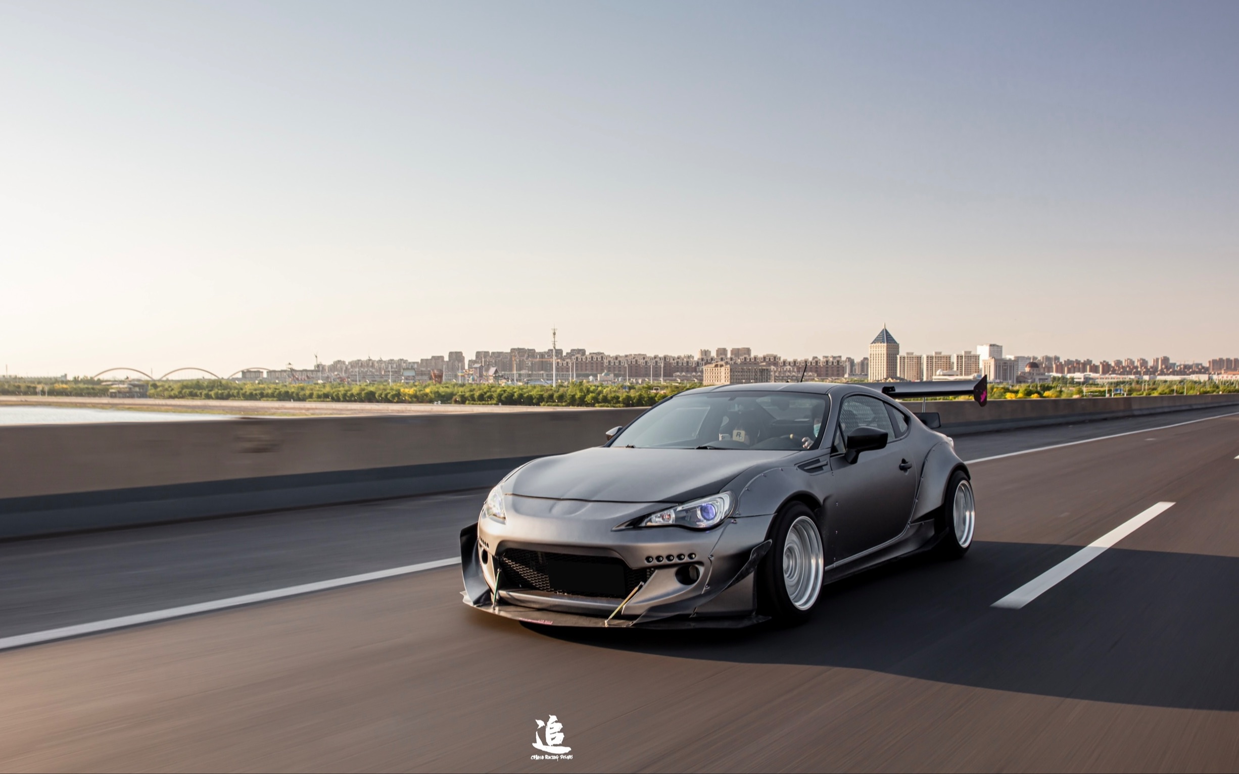 活动作品二代火箭兔86