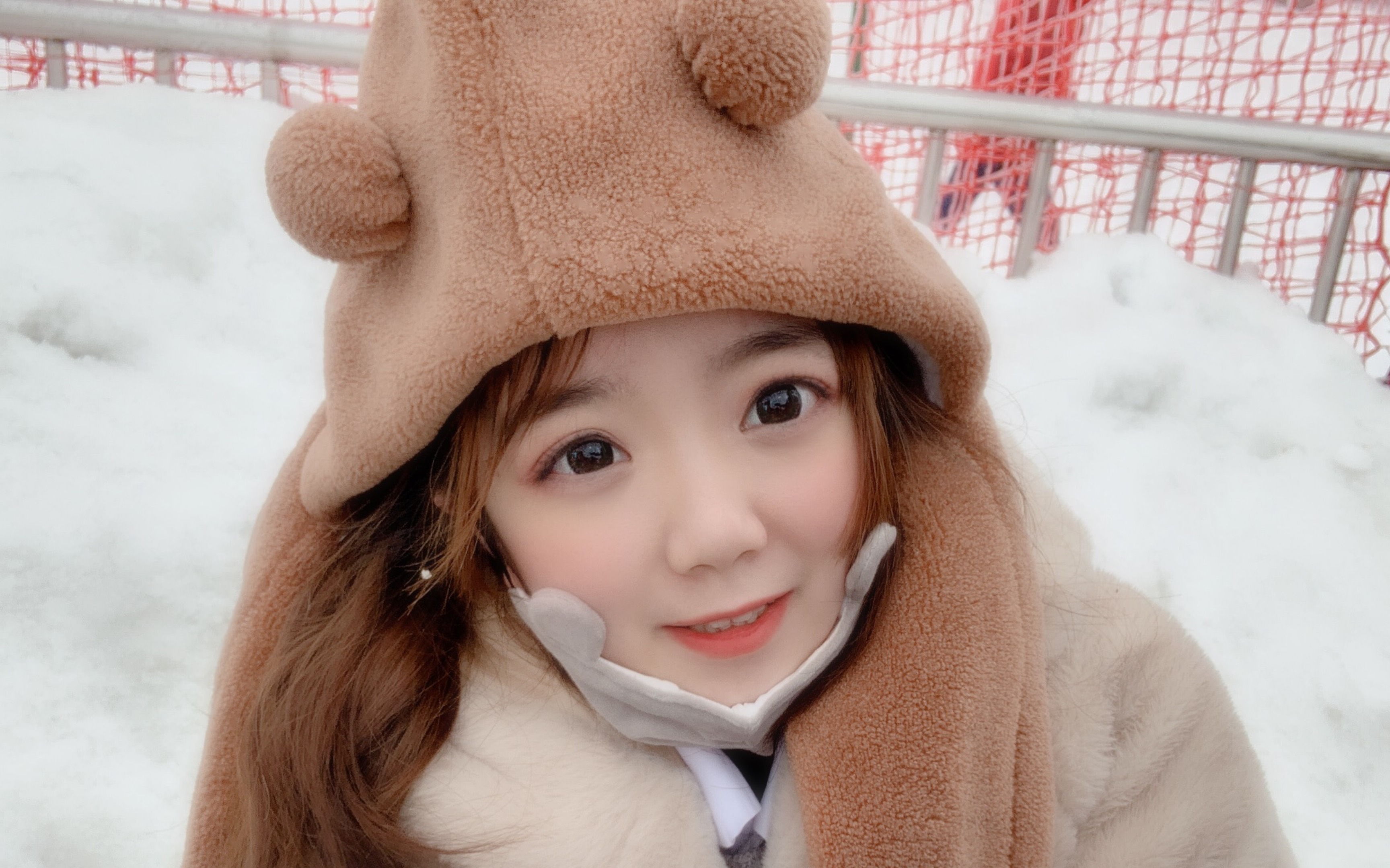 分享一只镇站之宝蠢天然呆萌主播小姐姐