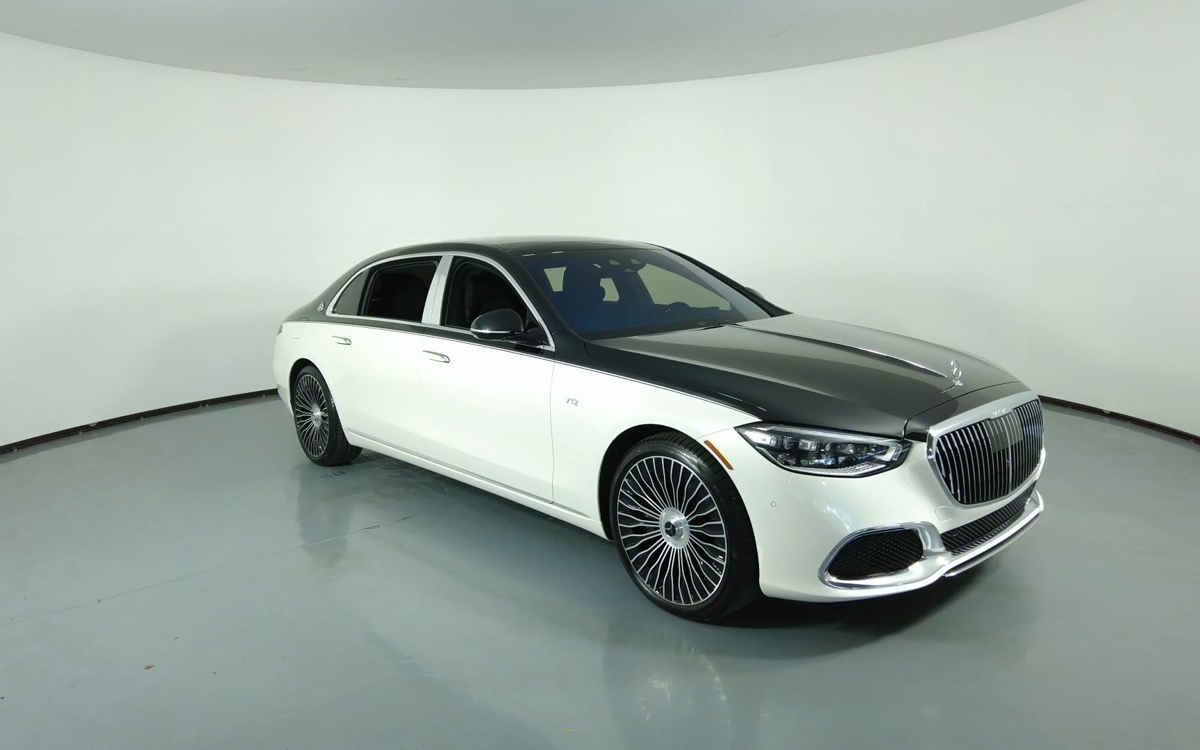 奔驰迈巴赫 w223 z223 s级 s680 v12 美国二手车