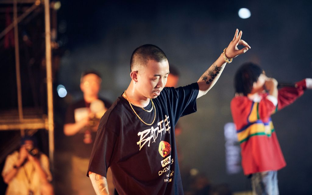 【gai未被gosh专辑收录的versex哪吒】"我们兵分两路,顶点相见"