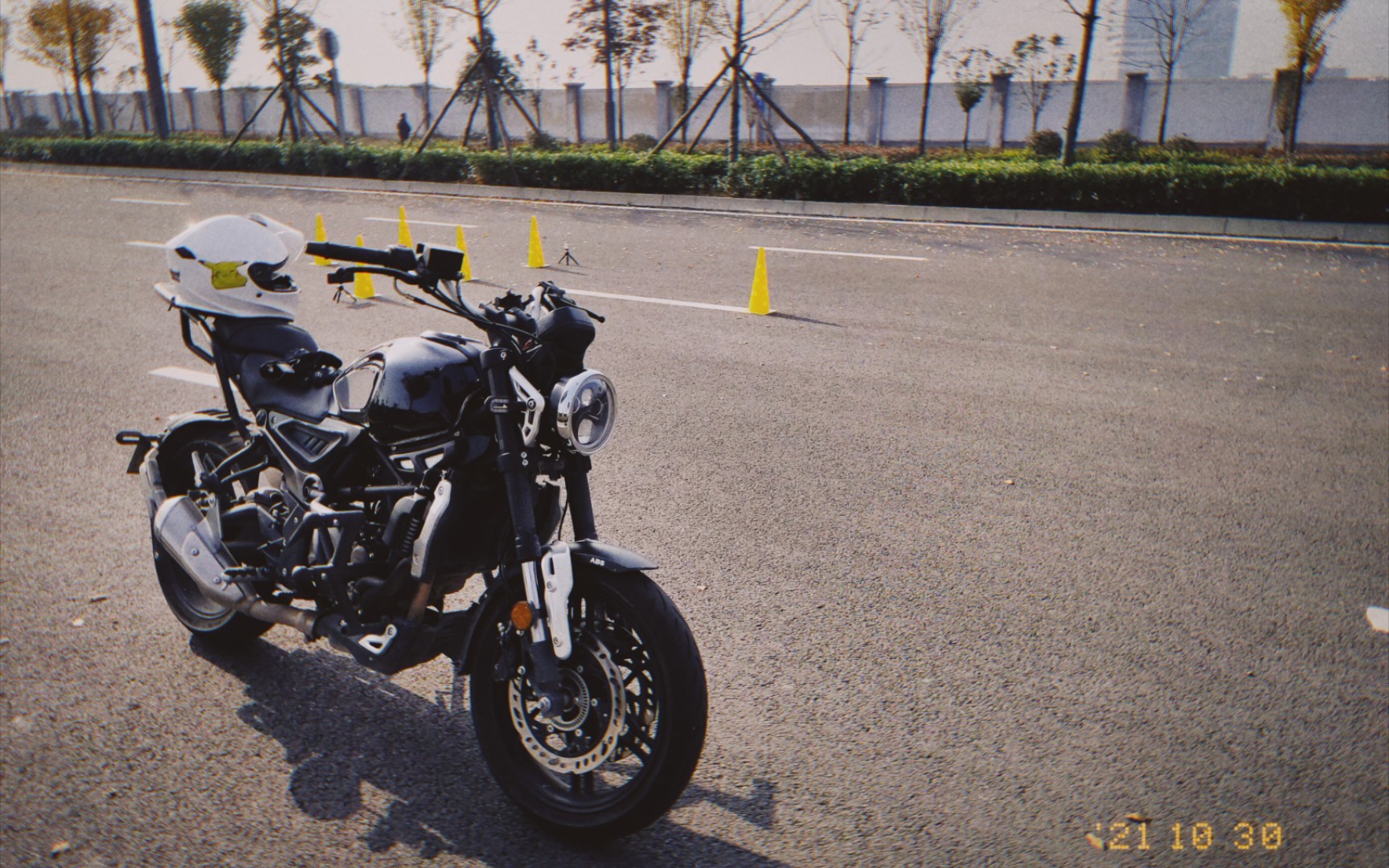 无极300ac金卡纳gp8训练日记01