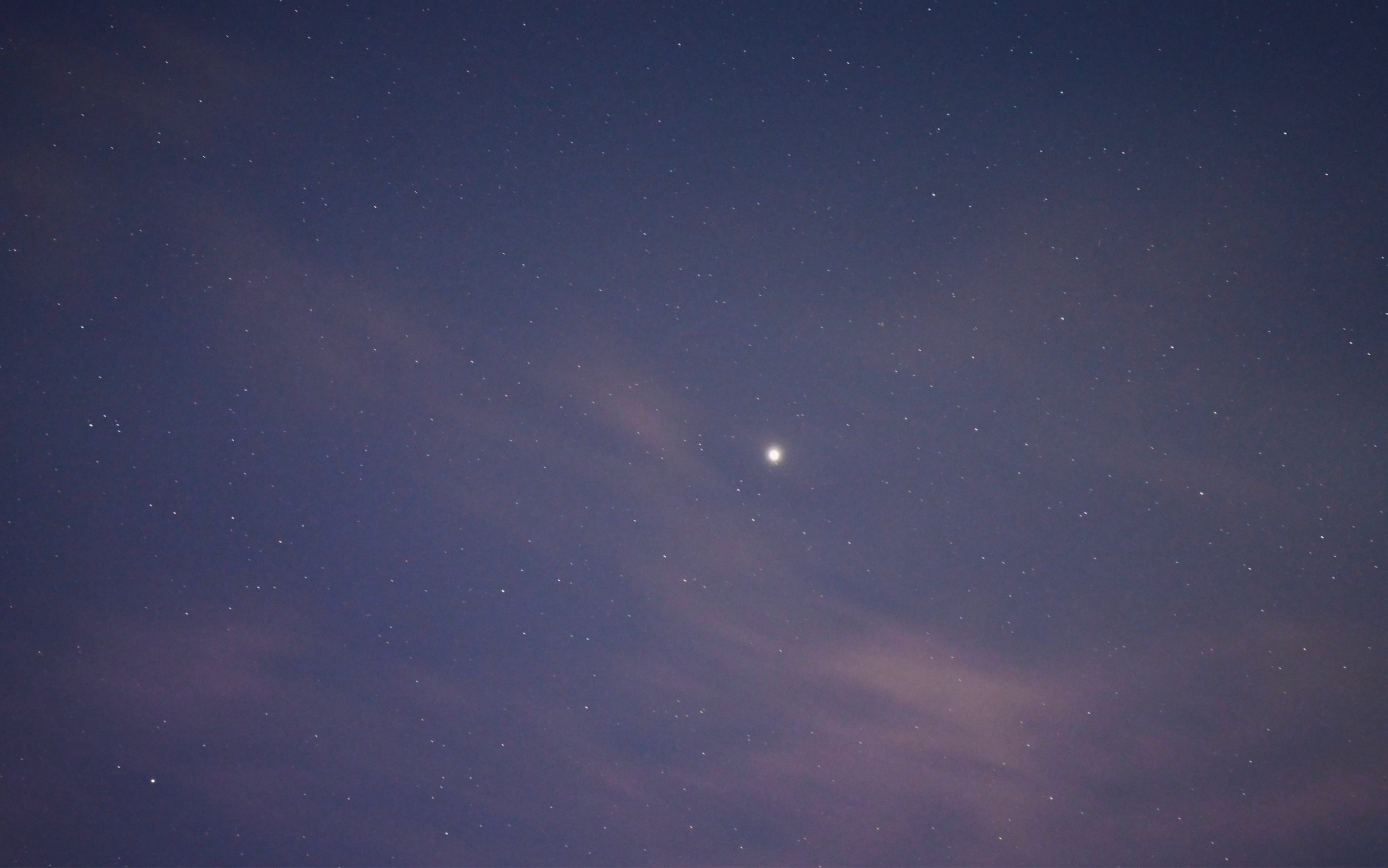 [图]2022.11.01晚月亮，昴宿星团