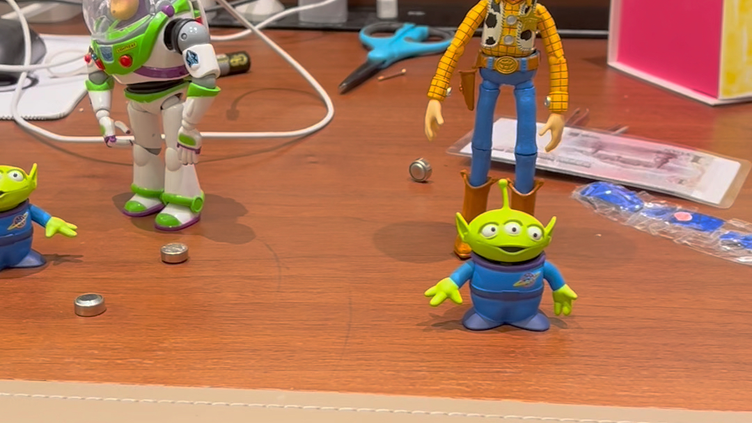 玩具总动员海洋堂胡迪和巴斯光年手办