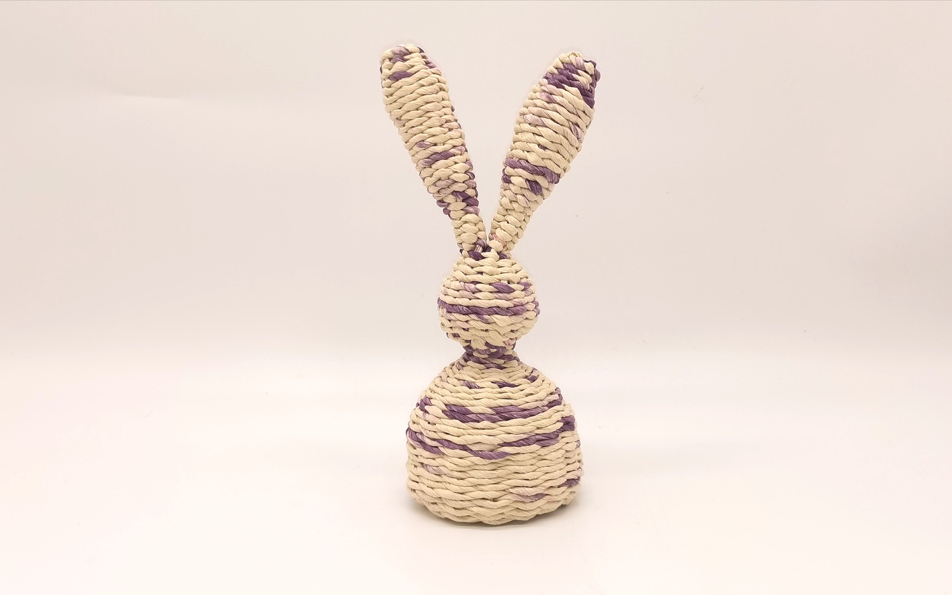 拉菲草小兔子摆件