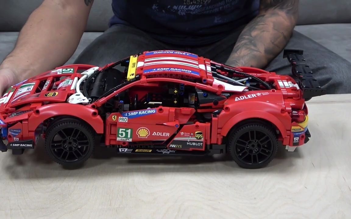 乐高科技法拉利488gte42125预览
