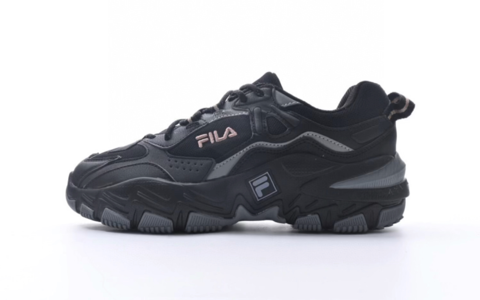 fila 斐乐掠夺者 2 轻户外风格低帮运动休闲鞋