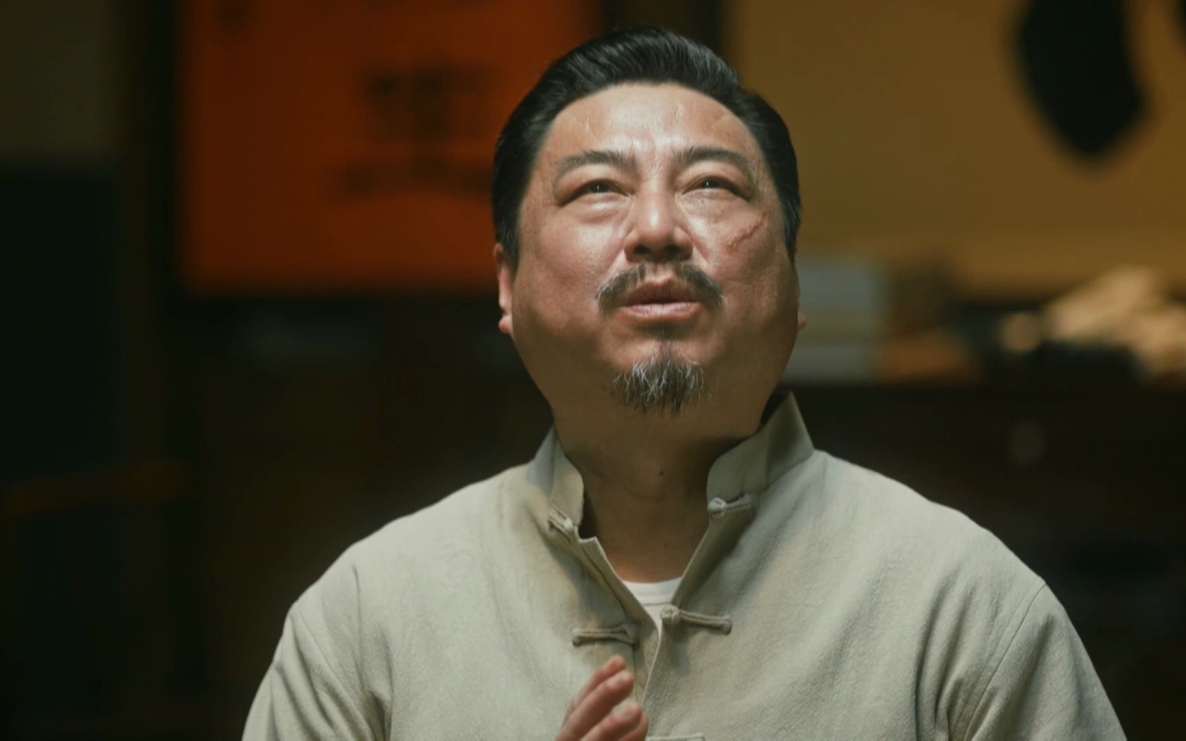 人家清醒疤叔,这气质这演技比那些小鲜肉强多了,陕西特色方言很有味.