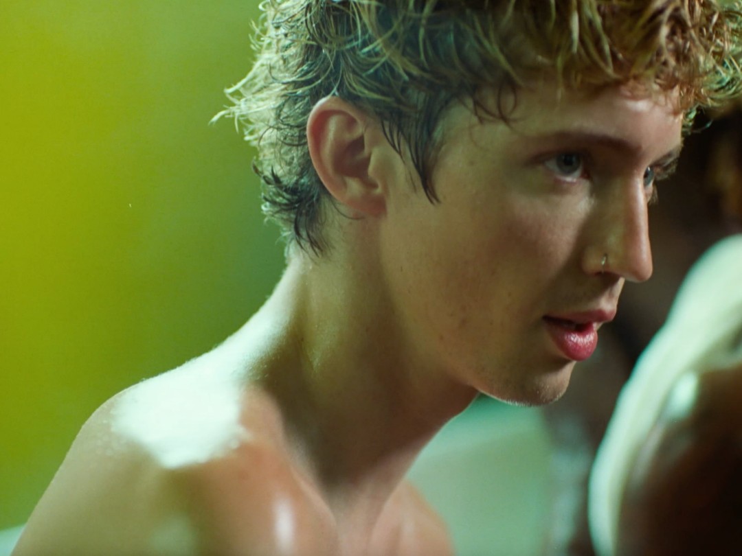 【中英双语】戳爷《Got Me Started》MV | 《GSTE》专辑 Troye Sivan哔哩哔哩bilibili